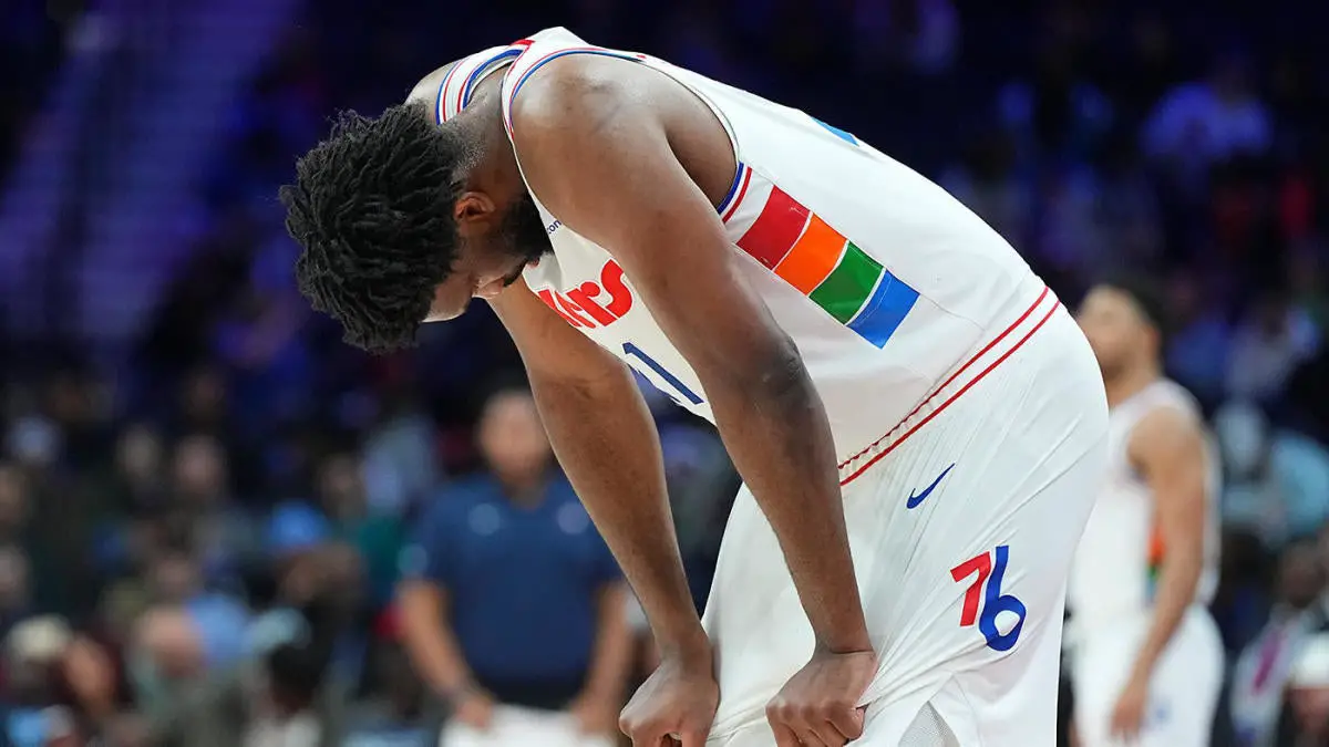 76ers' Joel Embiid admits he's struggling with knee injury, must 'fix the problem' to get back to old form