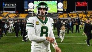 Aaron Rodgers' future: QB reportedly pleaded with Jets to keep him for the 2025 season