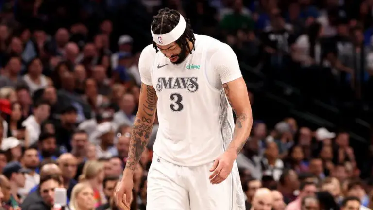 Anthony Davis hurts historic manecrecked: 'This is not a serious'