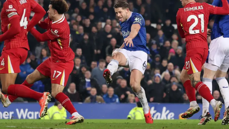 Everton vs. Liverpool score: Last Merseyside Derby at Goodison Park ends with dramatic late equalizer