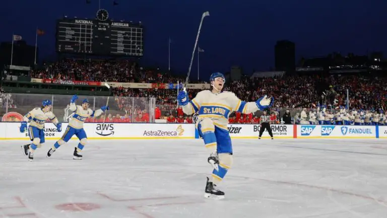 NHL Winter Classic 2025: Blues' defense provides offense in rout of Blackhawks at Wrigley Field