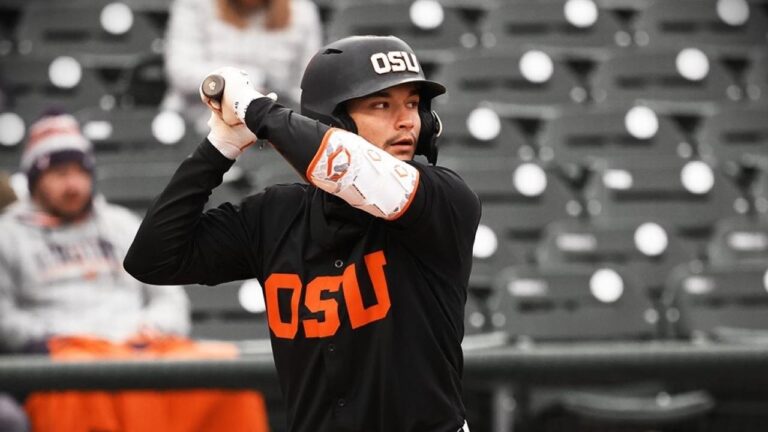 No. 7 Oregon State baseball beats No. 2 Virginia, scores seven unanswered runs