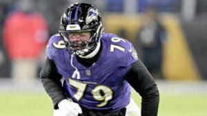 Prisco's Top 100 NFL free agents for 2025: Top 15 offensive players as O-linemen dominate atop list