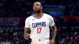 Knicks plan to sign veteran forward P.J. Tucker to 10-day contract, per report