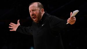 Knicks' frustration boils over as Tom Thibodeau and Josh Hart get into heated exchange during loss to Warriors