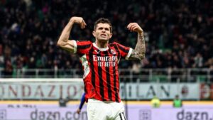 WATCH: USMNT star Christian Pulisic scores 15th goal of season for Milan with his weaker foot from wild angle