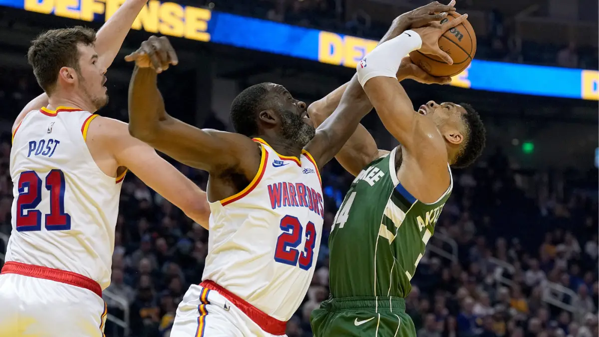 Warriors' Draymond Green makes Defensive Player of the Year case after shutting down Giannis Antetokounmpo